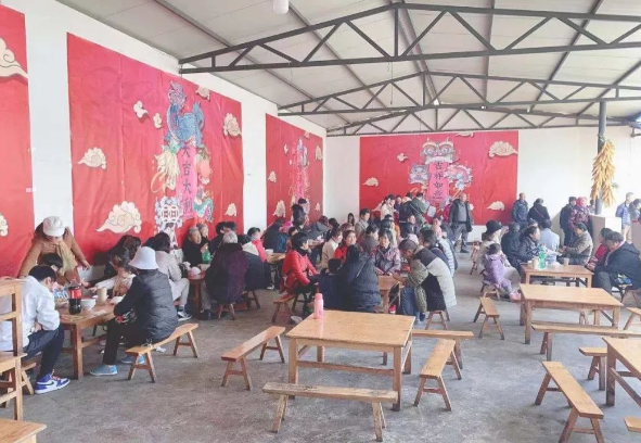 年味十足的(de)龍湖午宴